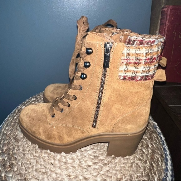 Steve Madden Jaydin-F Lace Up Ankle Boots - Picture 4 of 10